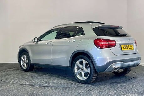 Mercedes-Benz GLA 2.1 GLA200d Sport (Premium Plus) SUV 5dr Diesel 7G-DCT Euro 6 (s/s) (136 ps 7