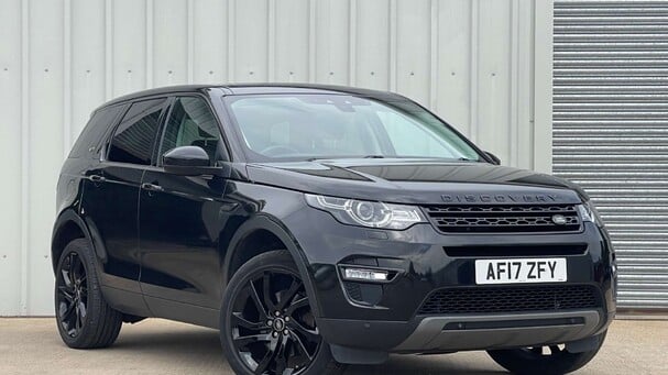 Land Rover Discovery Sport 2.0 Discovery Sport Black HSE TD4 Auto 4WD 5dr Service History