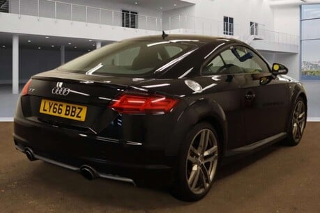 Audi TT 2.0 TFSI S line Coupe 3dr Petrol S Tronic Euro 6 (s/s) (230 ps) 5