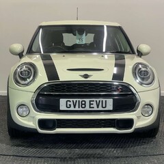 Mini Hatch 2.0 Cooper S Hatchback 5dr Petrol Steptronic Euro 6 (s/s) (192 ps) 2