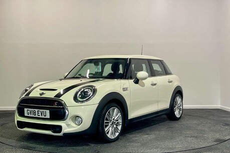 Mini Hatch 2.0 Cooper S Hatchback 5dr Petrol Steptronic Euro 6 (s/s) (192 ps) 3