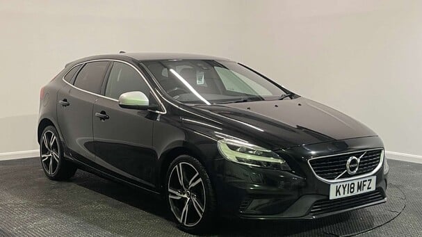 Volvo V40 2.0 D2 R-Design Pro Hatchback 5dr Diesel Manual Euro 6 (s/s) (120 ps) Service History