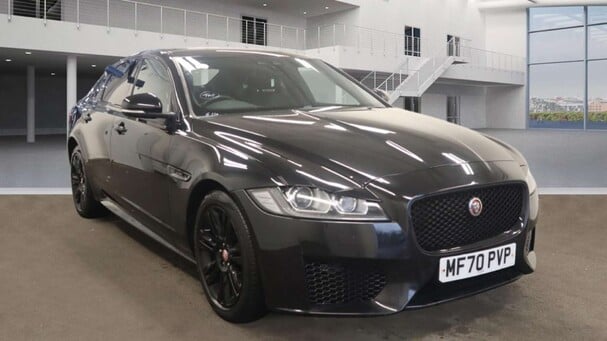 Jaguar XF 2.0d Chequered Flag Saloon 4dr Diesel Auto Euro 6 (s/s) (180 ps) Service History