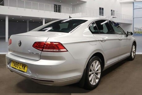 Volkswagen Passat 2.0 TDI BlueMotion Tech SE Business Saloon 4dr Diesel DSG Euro 6 (s/s) (150 5