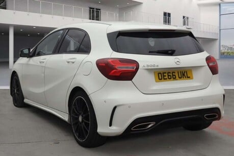 Mercedes-Benz A Class 2.1 A200d AMG Line (Premium) Hatchback 5dr Diesel Manual Euro 6 (s/s) (136  4