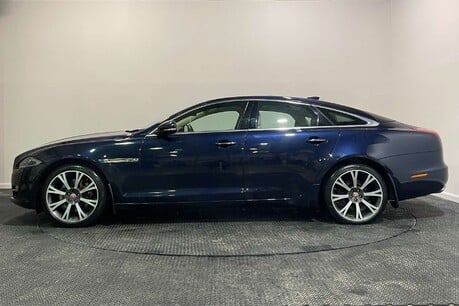 Jaguar XJ 3.0d V6 Portfolio Saloon 4dr Diesel Auto Euro 6 (s/s) (300 ps) 4