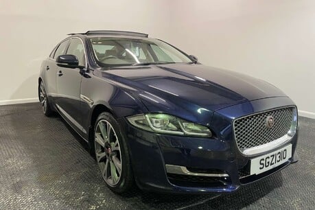 Jaguar XJ 3.0d V6 Portfolio Saloon 4dr Diesel Auto Euro 6 (s/s) (300 ps) 9