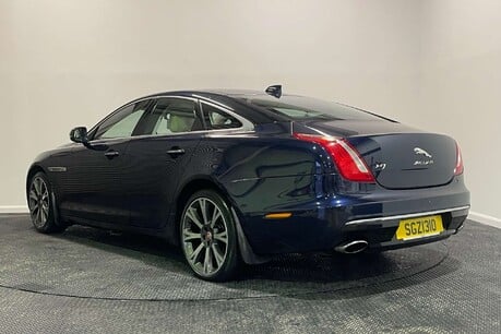 Jaguar XJ 3.0d V6 Portfolio Saloon 4dr Diesel Auto Euro 6 (s/s) (300 ps) 5