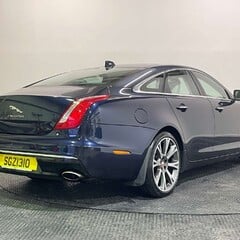 Jaguar XJ 3.0d V6 Portfolio Saloon 4dr Diesel Auto Euro 6 (s/s) (300 ps) 7