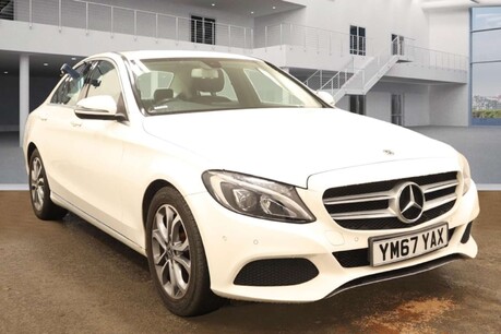 Mercedes-Benz C Class 1.6 C200d Sport Saloon 4dr Diesel G-Tronic+ Euro 6 (s/s) (136 ps)