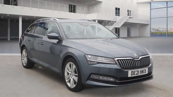 Skoda Superb 2.0 TDI SE L Estate 5dr Diesel Manual Euro 6 (s/s) (150 ps) Service History