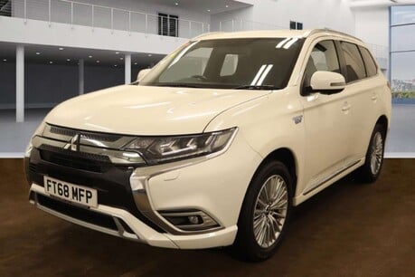 Mitsubishi Outlander 2.4h TwinMotor 13.8kWh 4h SUV 5dr Petrol Plug-in Hybrid CVT 4WD Euro 6 (s/s 3