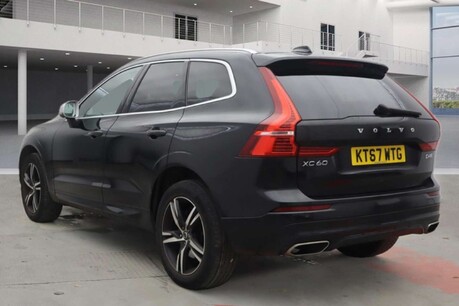 Volvo XC60 2.0 D4 R-Design SUV 5dr Diesel Auto AWD Euro 6 (s/s) (190 ps) 4