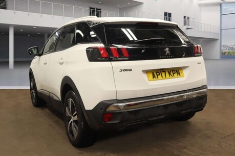 Peugeot 3008 1.2 PureTech Allure SUV 5dr Petrol Manual Euro 6 (s/s) (130 ps) 4