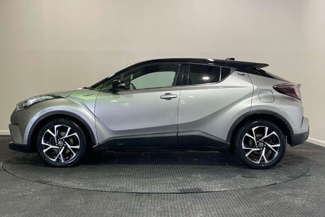 Toyota C-HR 1.8 VVT-h Dynamic SUV 5dr Petrol Hybrid CVT Euro 6 (s/s) (122 ps) 4