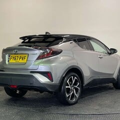 Toyota C-HR 1.8 VVT-h Dynamic SUV 5dr Petrol Hybrid CVT Euro 6 (s/s) (122 ps) 7