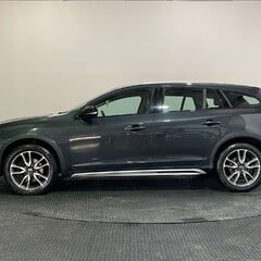 Volvo V60 2.4 D4 Lux Nav Estate 5dr Diesel Auto AWD Euro 6 (s/s) (190 ps) 6