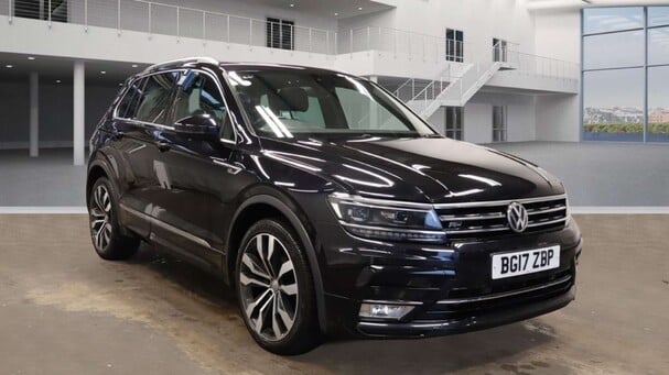 Volkswagen Tiguan 2.0 TDI BlueMotion Tech R-Line SUV 5dr Diesel Manual Euro 6 (s/s) (150 ps) Service History