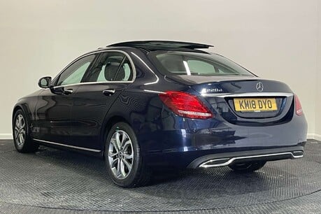 Mercedes-Benz C Class 2.1 C220d Sport (Premium) Saloon 4dr Diesel G-Tronic+ Euro 6 (s/s) (170 ps) 5