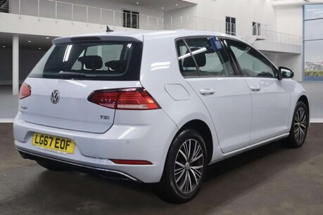 Volkswagen Golf 1.0 TSI BlueMotion Tech SE Nav Hatchback 5dr Petrol DSG Euro 6 (s/s) (110 b 5