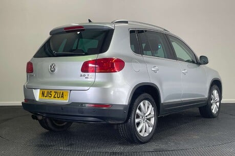 Volkswagen Tiguan 2.0 TDI BlueMotion Tech Match SUV 5dr Diesel Manual 4WD Euro 5 (s/s) (140 p 7