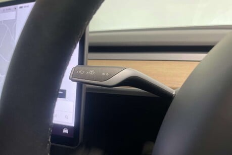 Tesla Model 3 Standard Range Plus Saloon 4dr Electric Auto RWD (241 bhp) 41