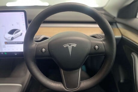 Tesla Model 3 Standard Range Plus Saloon 4dr Electric Auto RWD (241 bhp) 45