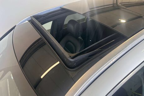 Mercedes-Benz GLC 2.1 GLC220d AMG Line (Premium Plus) SUV 5dr Diesel G-Tronic 4MATIC Euro 6 ( 60