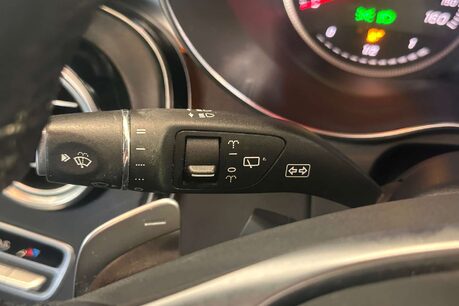 Mercedes-Benz GLC 2.1 GLC220d AMG Line (Premium Plus) SUV 5dr Diesel G-Tronic 4MATIC Euro 6 ( 24