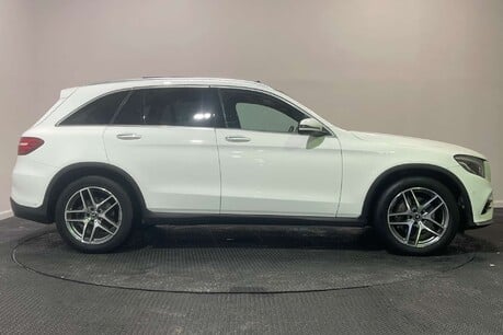 Mercedes-Benz GLC 2.1 GLC220d AMG Line (Premium Plus) SUV 5dr Diesel G-Tronic 4MATIC Euro 6 ( 8