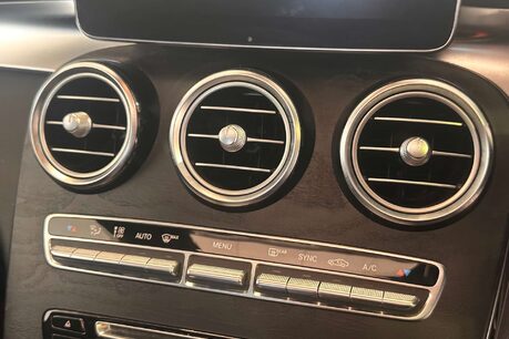 Mercedes-Benz GLC 2.1 GLC220d AMG Line (Premium Plus) SUV 5dr Diesel G-Tronic 4MATIC Euro 6 ( 36
