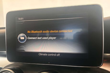 Mercedes-Benz GLC 2.1 GLC220d AMG Line (Premium Plus) SUV 5dr Diesel G-Tronic 4MATIC Euro 6 ( 33