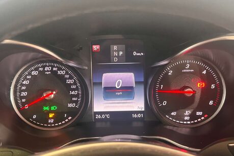 Mercedes-Benz GLC 2.1 GLC220d AMG Line (Premium Plus) SUV 5dr Diesel G-Tronic 4MATIC Euro 6 ( 27