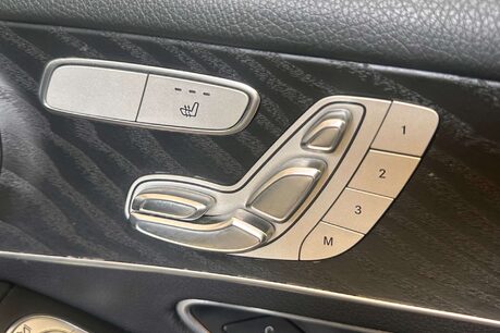 Mercedes-Benz GLC 2.1 GLC220d AMG Line (Premium Plus) SUV 5dr Diesel G-Tronic 4MATIC Euro 6 ( 12