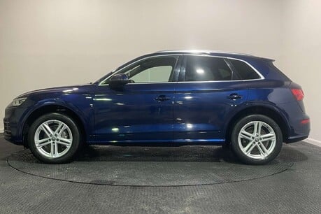 Audi Q5 2.0 TFSI S line SUV 5dr Petrol S Tronic quattro Euro 6 (s/s) (252 ps) 4