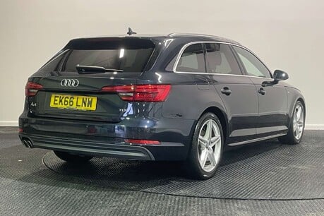 Audi A4 2.0 TDI ultra S line Estate 5dr Diesel S Tronic Euro 6 (s/s) (190 ps) 7