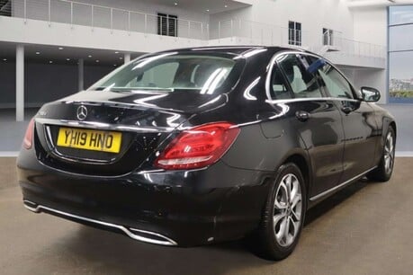 Mercedes-Benz C Class 1.6 C200d Sport Saloon 4dr Diesel G-Tronic+ Euro 6 (s/s) (136 ps) 5