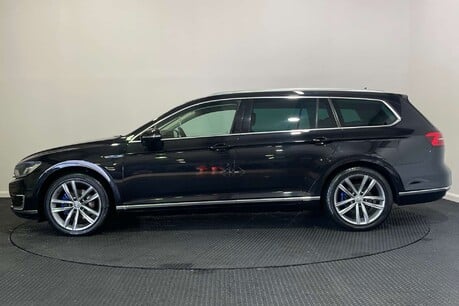 Volkswagen Passat 1.4 TSI GTE Estate 5dr Petrol Plug-in Hybrid DSG Euro 6 (s/s) (218 ps) 4