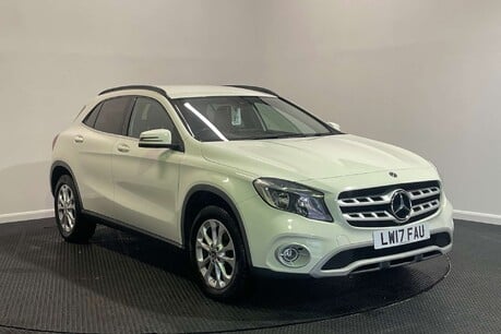 Mercedes-Benz GLA 2.1 GLA200d SE SUV 5dr Diesel Manual Euro 6 (s/s) (136 ps)