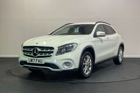 Mercedes-Benz GLA 2.1 GLA200d SE SUV 5dr Diesel Manual Euro 6 (s/s) (136 ps) 3