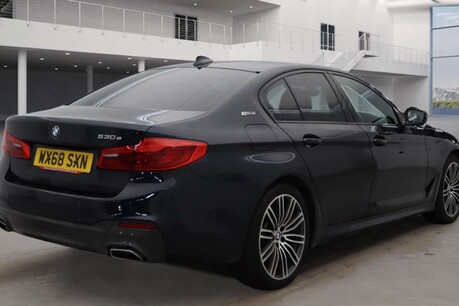 BMW 5 Series 2.0 530e 9.2kWh M Sport Saloon 4dr Petrol Plug-in Hybrid Auto Euro 6 (s/s)  6