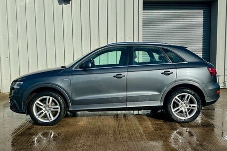 Audi Q3 2.0 TDI S line SUV 5dr Diesel S Tronic quattro Euro 5 (s/s) (177 ps) 2