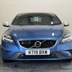 Volvo V40 2.0 D2 R-Design Edition Hatchback 5dr Diesel Auto Euro 6 (s/s) (120 ps) 2