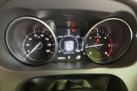 Land Rover Discovery Sport 2.0 TD4 SE Tech SUV 5dr Diesel Auto 4WD Euro 6 (s/s) (180 ps) 18