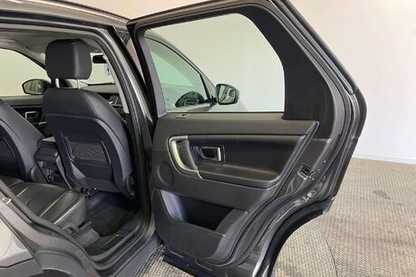 Land Rover Discovery Sport 2.0 TD4 SE Tech SUV 5dr Diesel Auto 4WD Euro 6 (s/s) (180 ps) 39