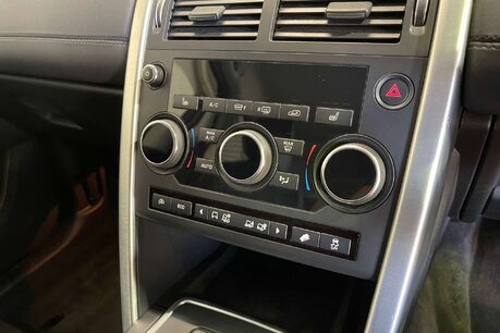 Land Rover Discovery Sport 2.0 TD4 SE Tech SUV 5dr Diesel Auto 4WD Euro 6 (s/s) (180 ps) 31