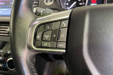 Land Rover Discovery Sport 2.0 TD4 SE Tech SUV 5dr Diesel Auto 4WD Euro 6 (s/s) (180 ps) 16