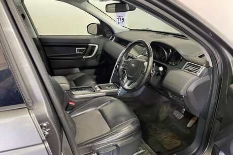 Land Rover Discovery Sport 2.0 TD4 SE Tech SUV 5dr Diesel Auto 4WD Euro 6 (s/s) (180 ps) 12