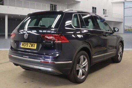 Volkswagen Tiguan 2.0 TDI SEL SUV 5dr Diesel Manual Euro 6 (s/s) (150 ps) 9