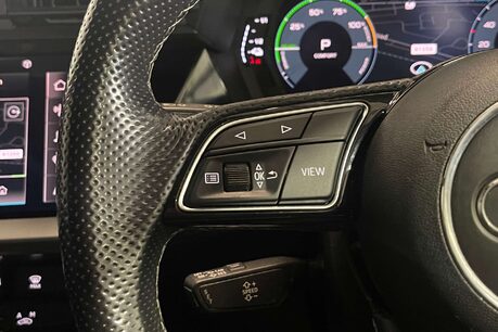 Audi A3 1.4 TFSIe 40 S line Sportback 5dr Petrol Plug-in Hybrid S Tronic Euro 6 (s/ 16